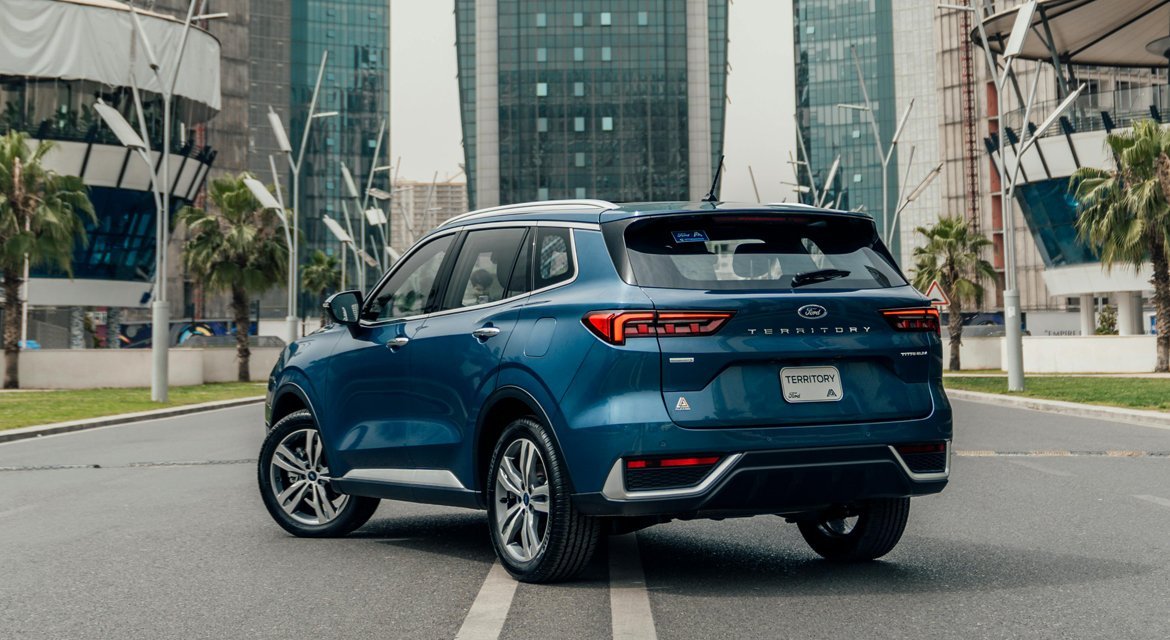 2025 Ford X4 xDrive 30i Technology